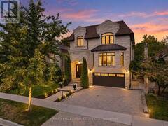 40 SULTANA AVENUE Toronto Ontario, M6A 1T1
