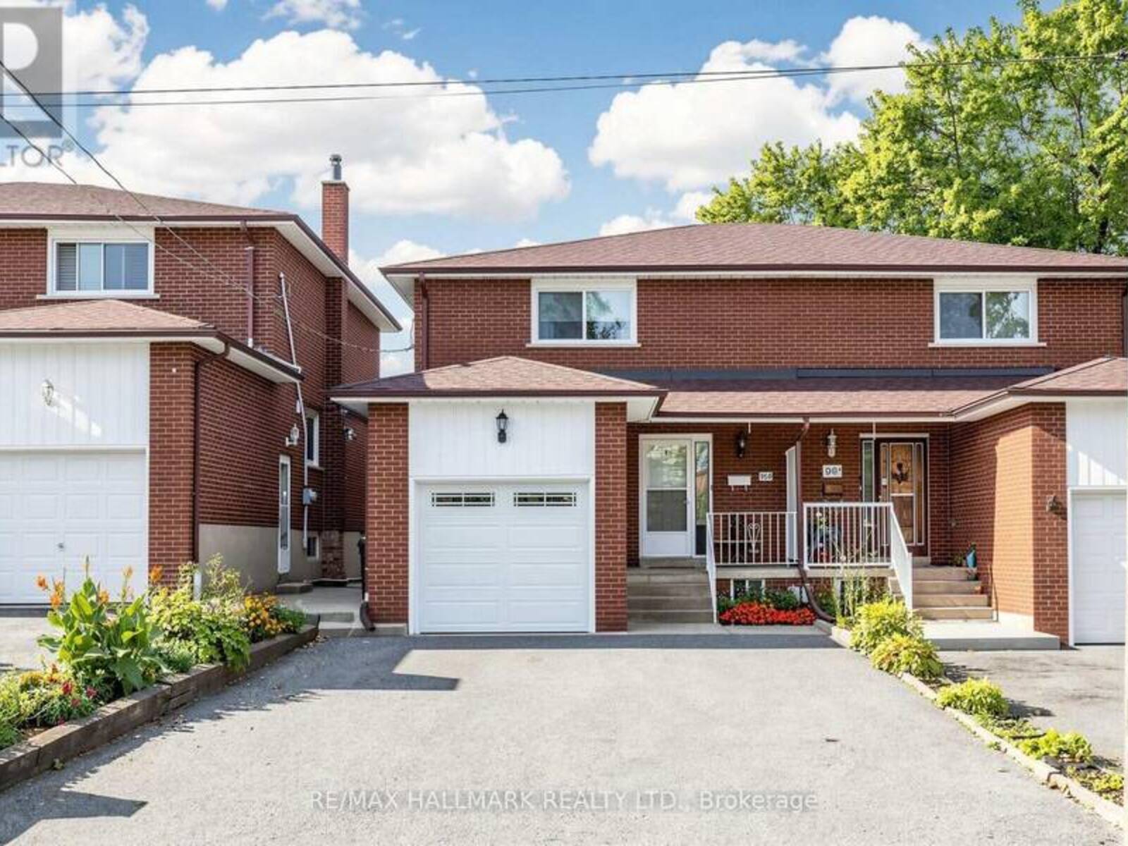 96B LAUREL AVENUE, Toronto, Ontario M1K 3J9
