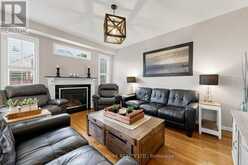 26 MERDOCK COURT | Whitchurch-Stouffville Ontario | Slide Image Five