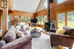 11590 SIDE ROAD 17 | Brock Ontario | Slide Image Nine