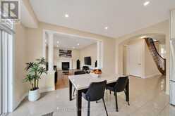 37 RUGMAN CRESCENT | Springwater Ontario | Slide Image Twelve