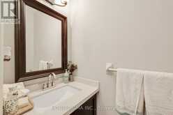 35 PALACEBEACH TRAIL | Hamilton Ontario | Slide Image Thirteen