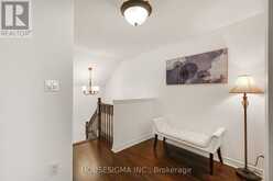 35 PALACEBEACH TRAIL | Hamilton Ontario | Slide Image Seventeen