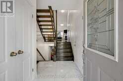 35 PALACEBEACH TRAIL | Hamilton Ontario | Slide Image Three