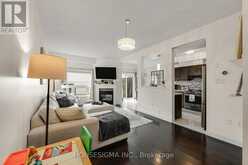35 PALACEBEACH TRAIL | Hamilton Ontario | Slide Image Six