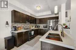 35 PALACEBEACH TRAIL | Hamilton Ontario | Slide Image Nine