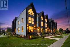 302 - 7277 WILSON CRESCENT | Niagara Falls Ontario | Slide Image One