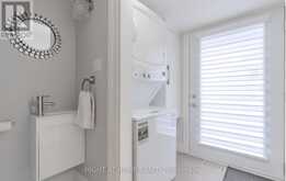 15 HAMSTEAD AVENUE | Toronto Ontario | Slide Image Eighteen