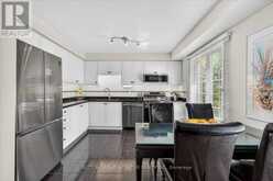 97 YELLOWOOD CIRCLE | Vaughan Ontario | Slide Image Fifteen