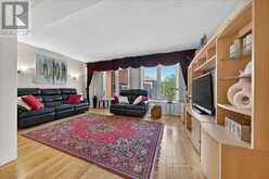 97 YELLOWOOD CIRCLE | Vaughan Ontario | Slide Image Eight