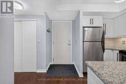 1203 - 18 HARDING BOULEVARD | Richmond Hill Ontario | Slide Image Five
