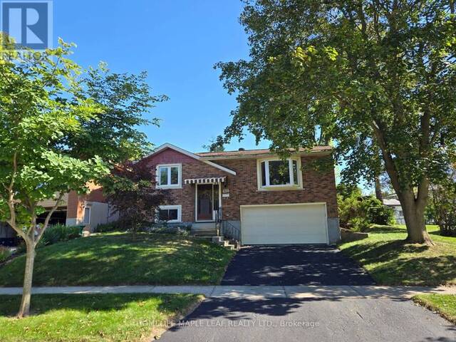 410 LAKEVIEW DRIVE Waterloo Ontario, N2L 4Z6 - 4 Bedrooms Home For Sale