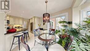 45 PINNACLE ROAD | Toronto Ontario | Slide Image Fifteen