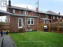 811 COXWELL AVENUE | Toronto Ontario | Slide Image Sixteen