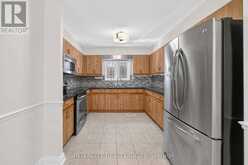 10 EAST DRIVE E | Markham Ontario | Slide Image Twelve