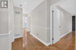 10 EAST DRIVE E | Markham Ontario | Slide Image Thirteen