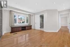 10 EAST DRIVE E | Markham Ontario | Slide Image Fifteen