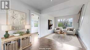 8 MACLEOD ESTATE COURT | Richmond Hill Ontario | Slide Image Nine