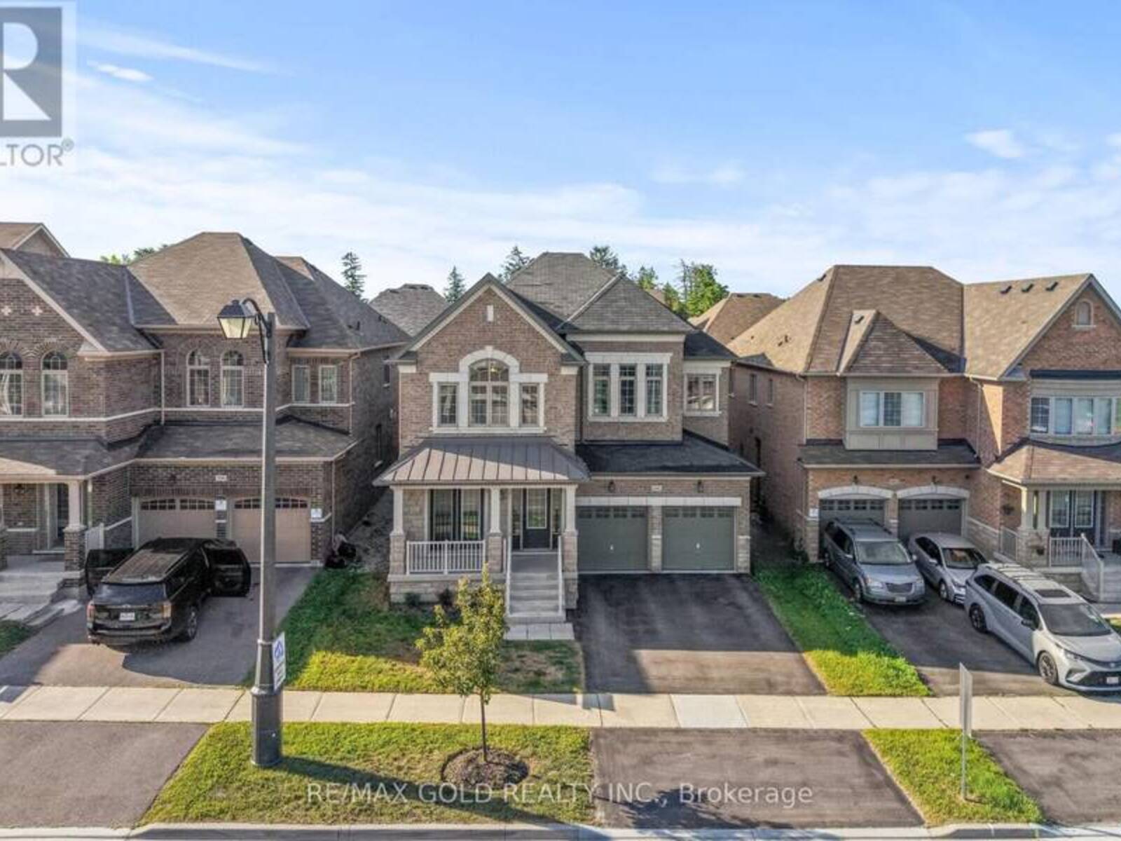 600 MACTIER DRIVE, Vaughan, Ontario L4H 4T9
