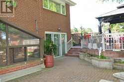 15 BRANTLEY CRESCENT | Toronto Ontario | Slide Image Twenty-six
