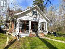 15 HUMBERSTONE AVENUE | Brantford Ontario | Slide Image Three
