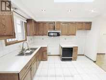 7 QUINCY COURT | Hamilton Ontario | Slide Image Thirteen