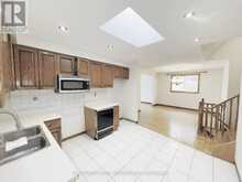 7 QUINCY COURT | Hamilton Ontario | Slide Image Fifteen