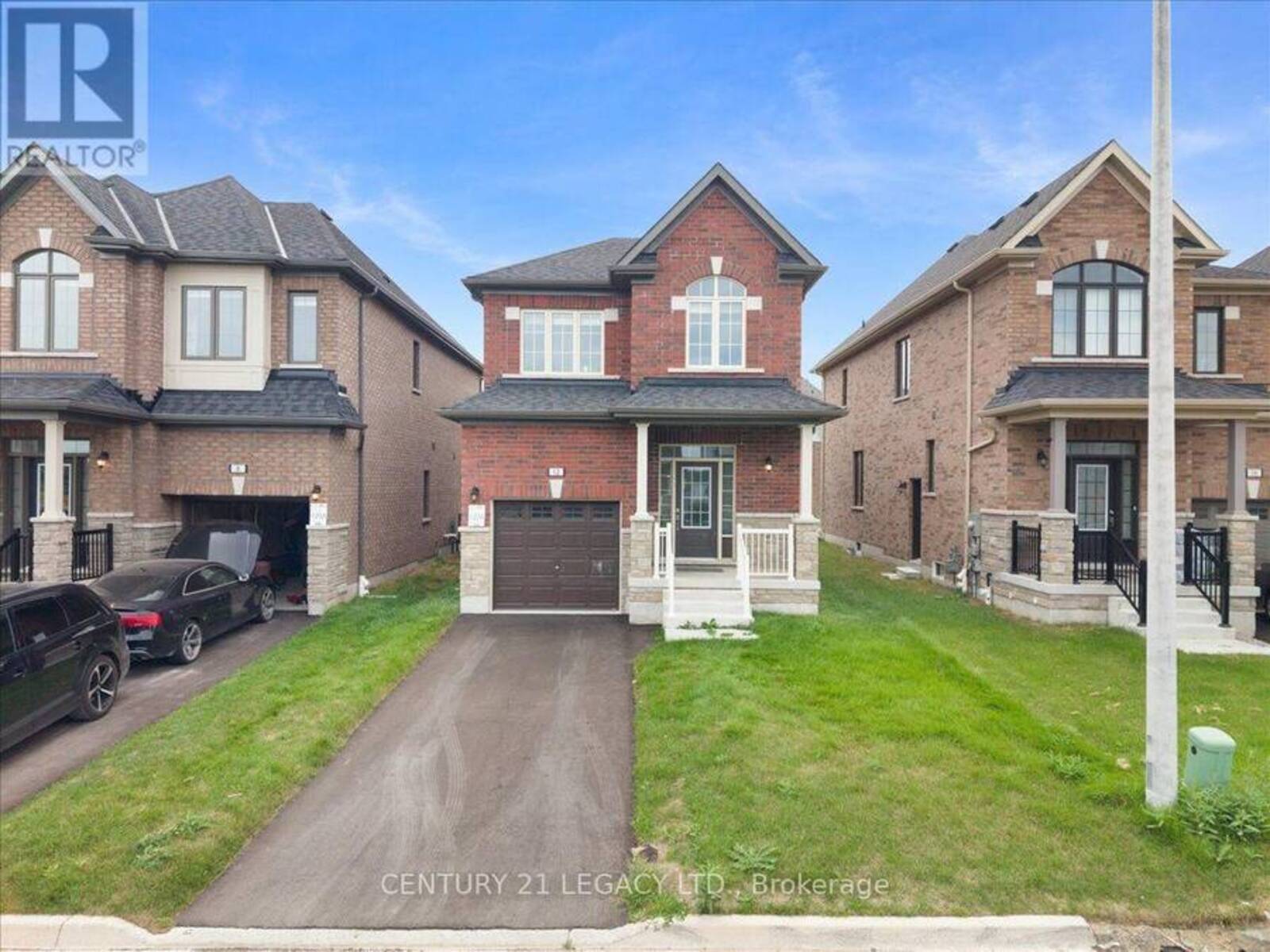 12 SHRUBSALL STREET, Cambridge, Ontario N1T 0G9