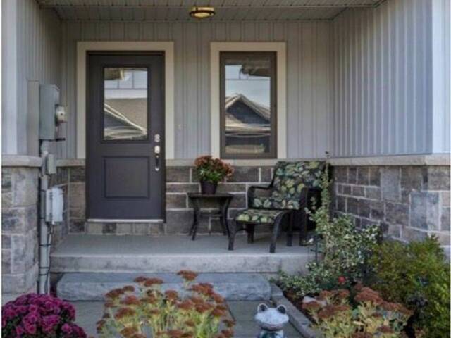 5 MAVIS WAY Belleville Ontario, K8P 0G2 - 2 Bedrooms Home For Sale