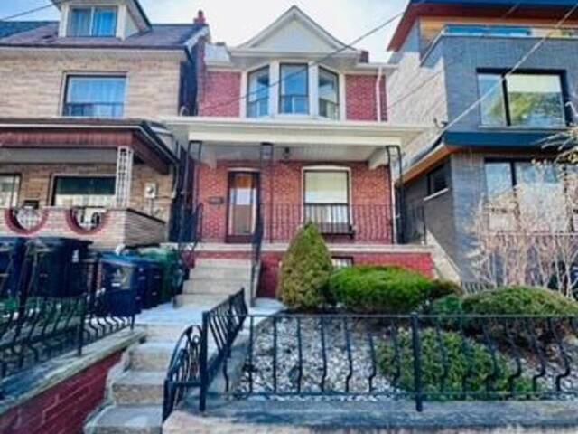 382 ROXTON ROAD Toronto Ontario, M6G 3R2 - 3 Bedrooms Home For Sale