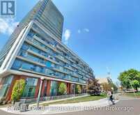 423 - 90 STADIUM ROAD | Toronto Ontario | Slide Image Sixteen