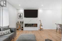3368 GUILDWOOD DRIVE | Burlington Ontario | Slide Image Six
