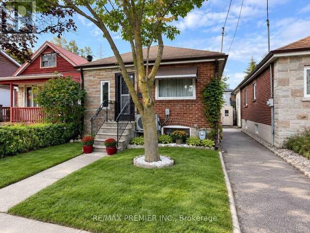 34 RUTHERFORD AVENUE Toronto Ontario, M6M 2C6 - 3 Bedrooms Home For Sale