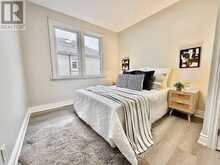 351 EAST 27TH STREET | Hamilton Ontario | Slide Image Fifteen