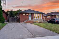 40 CLARENDON AVENUE | Hamilton Ontario | Slide Image One