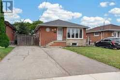 40 CLARENDON AVENUE | Hamilton Ontario | Slide Image Two