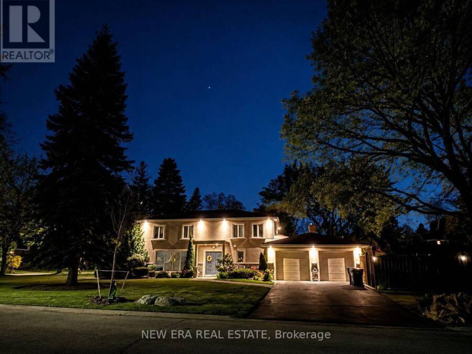 1423 BUNSDEN AVENUE, Mississauga, Ontario L5H 2B3