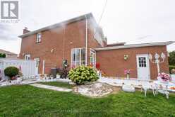 30 DAFFODIL PLACE | Brampton Ontario | Slide Image Five