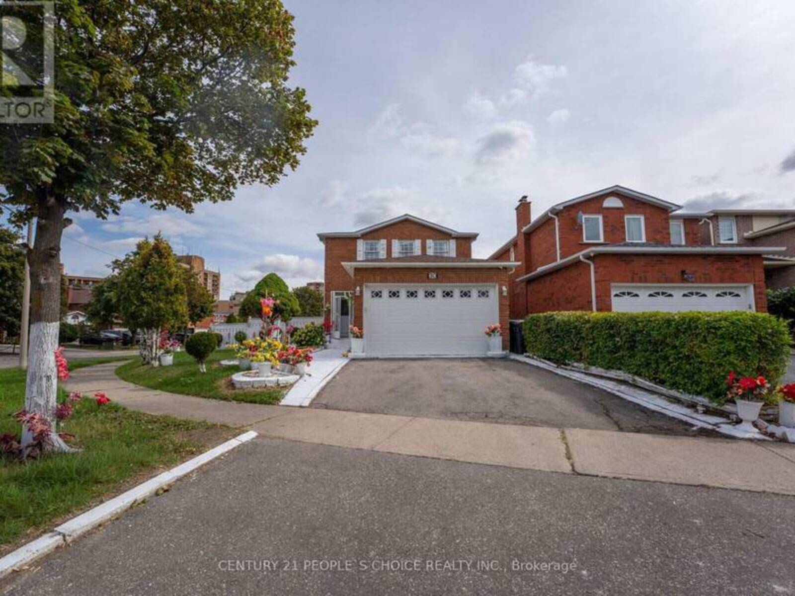 30 DAFFODIL PLACE, Brampton, Ontario L6Y 3B6