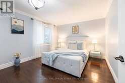 130 TAVISTOCK SQUARE | Oakville Ontario | Slide Image Eighteen
