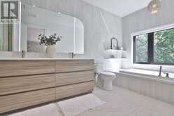 215 AVA ROAD | Toronto Ontario | Slide Image Twenty-seven