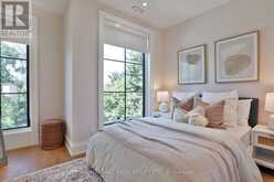 215 AVA ROAD | Toronto Ontario | Slide Image Thirty-one