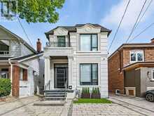 370 HILLSDALE AVENUE E | Toronto Ontario | Slide Image One