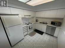 505 - 711 ROSSLAND ROAD E | Whitby Ontario | Slide Image Twelve