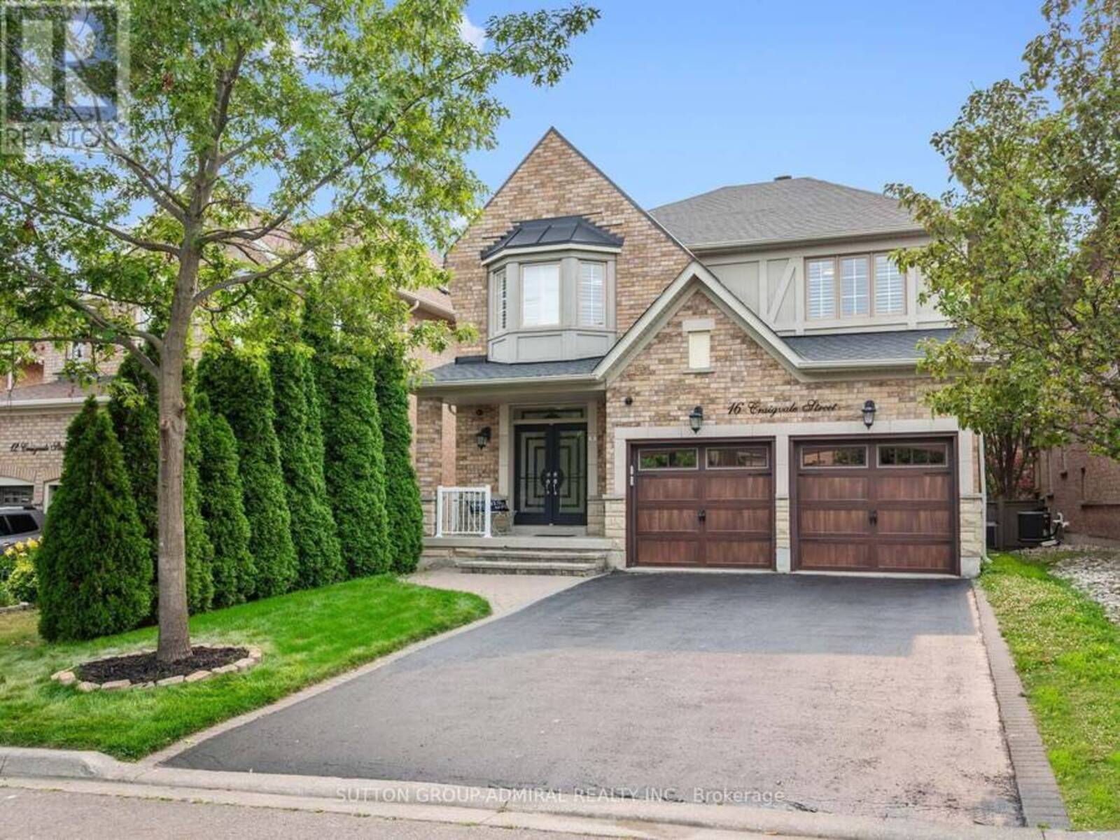 16 CRAIGVALE STREET, Vaughan, Ontario L6A 0M3