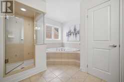 8 FARMHOUSE CRESCENT | Richmond Hill Ontario | Slide Image Eighteen