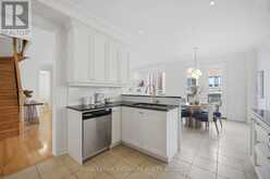 8 FARMHOUSE CRESCENT | Richmond Hill Ontario | Slide Image Nine
