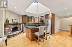 1459 BIRCHWOOD DRIVE | Mississauga Ontario | Slide Image Nine