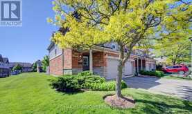 37 - 124 GOSLING GARDENS | Guelph Ontario | Slide Image Four
