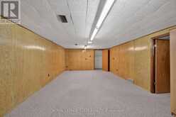 390 EAST 37TH STREET | Hamilton Ontario | Slide Image Thirty-three